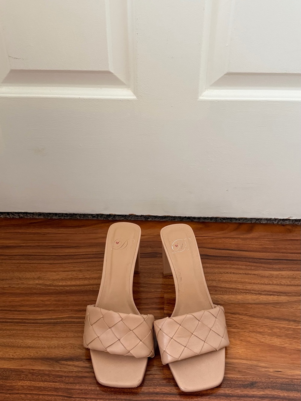 Woven Slide Heel in Nude